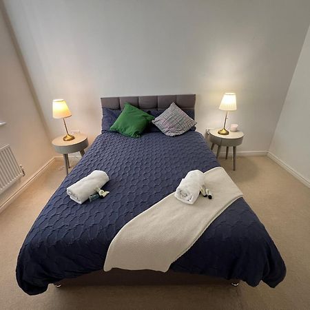 Spacious Modern 4Bd House Kingston upon Hull Εξωτερικό φωτογραφία