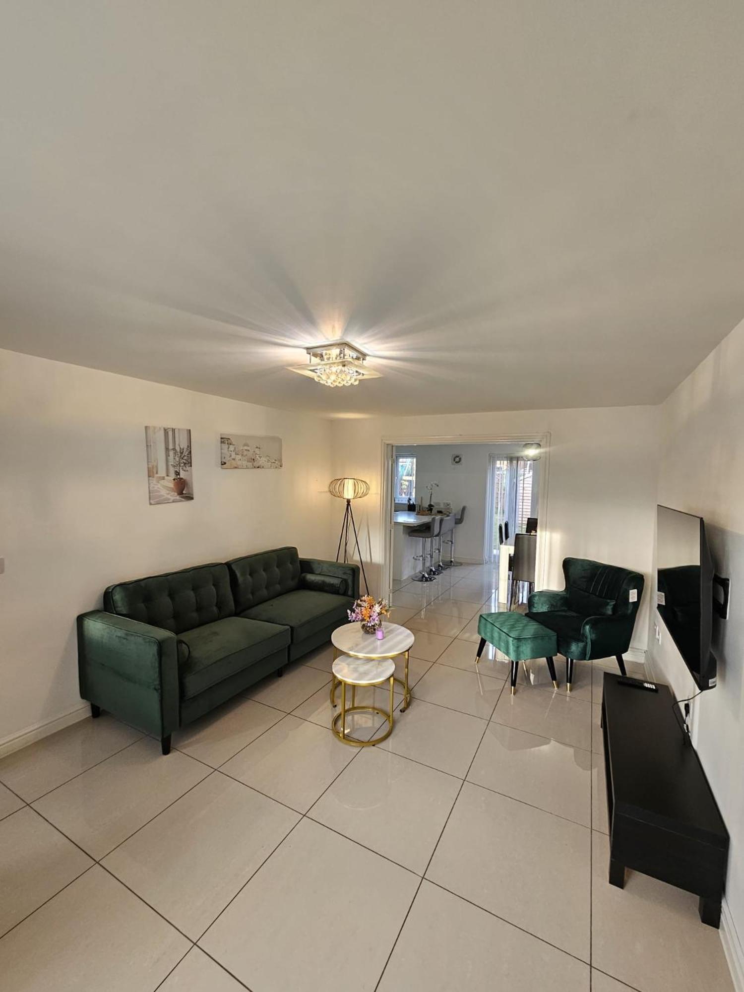 Spacious Modern 4Bd House Kingston upon Hull Εξωτερικό φωτογραφία
