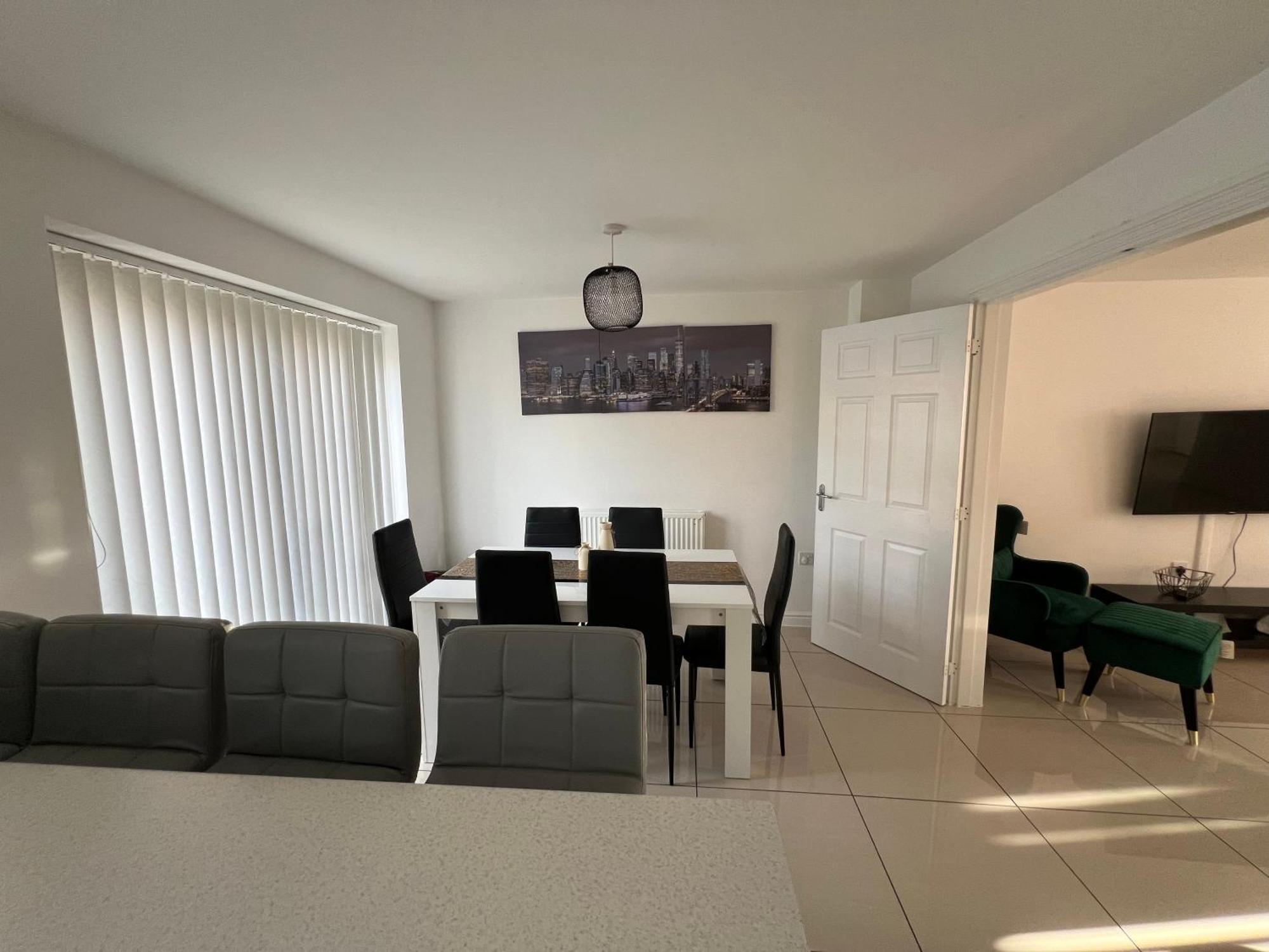 Spacious Modern 4Bd House Kingston upon Hull Εξωτερικό φωτογραφία
